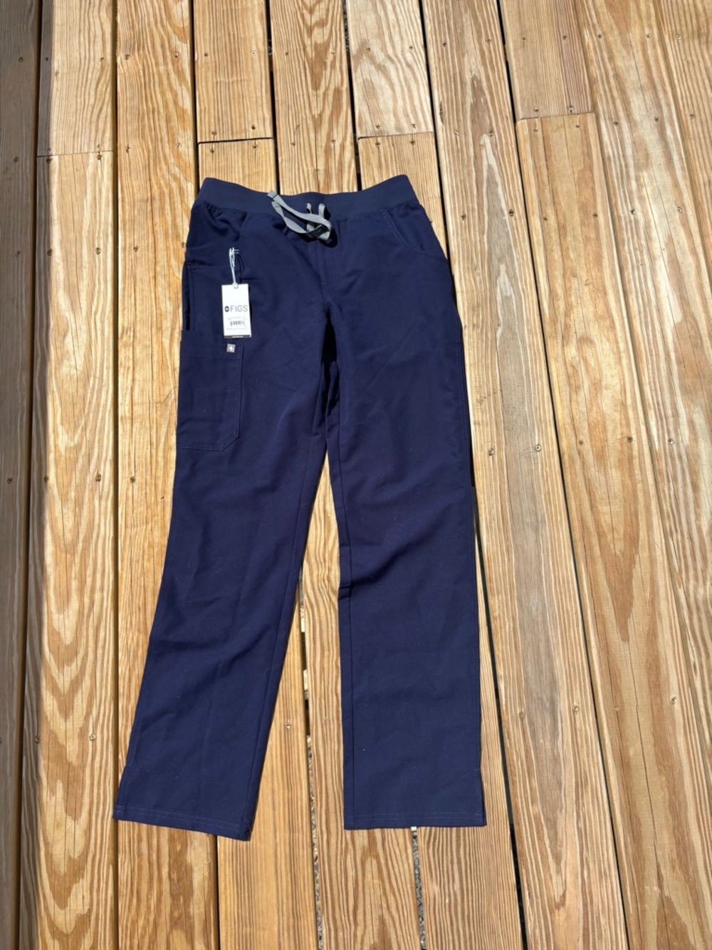 NWT Figs Kade Cargo Scrub Pant ST